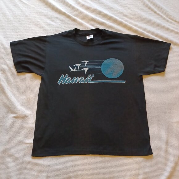 Vintage 1990s Hanes Rivaltees Hawaii Single Stitch Black T-Shirt Adult XL - Picture 1 of 11